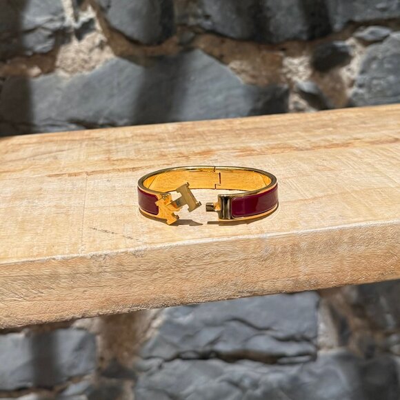 Hermès Burgundy Enamel GHW Clic H Bracelet - Picture 8 of 14